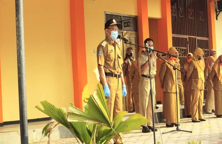 Pembukaan MPLS dengan Model Kombinasi